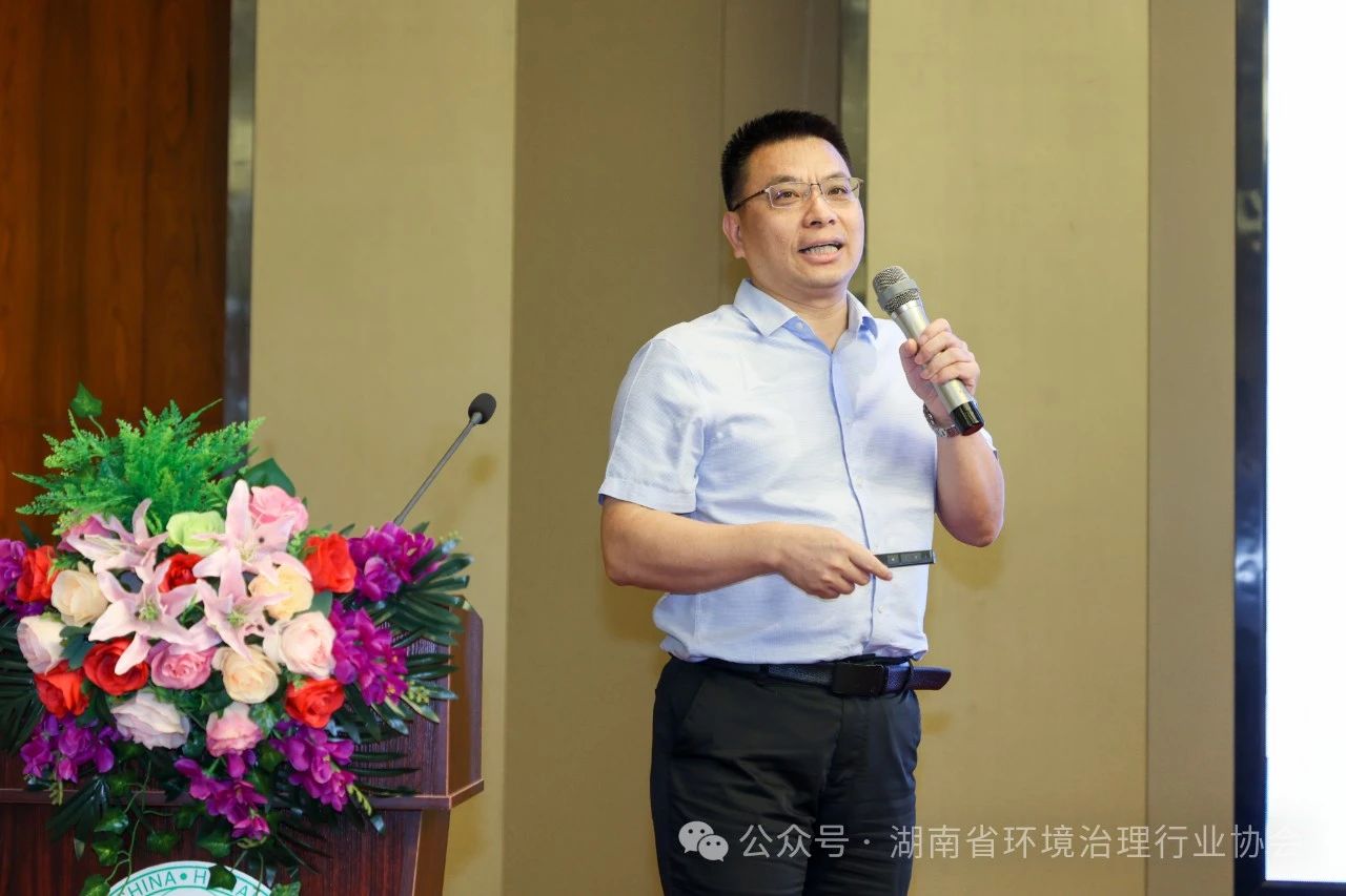 1749719676396878.jpg 6.jpg